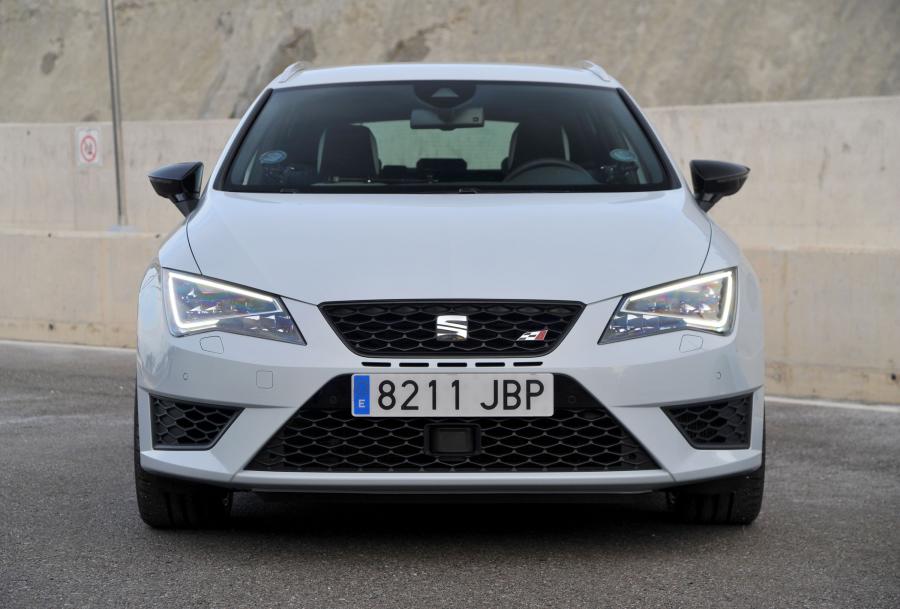  Seat Leon ST Cupra 280 2015 года  (фото 24 из 29)